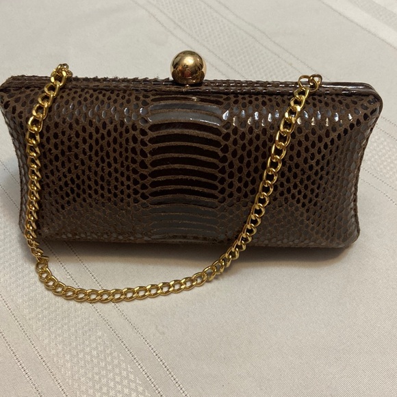 Vintage Leather Mini Hand Clutch Snap Closure Bag - Super Cute & Stylish! EUC - Picture 1 of 14